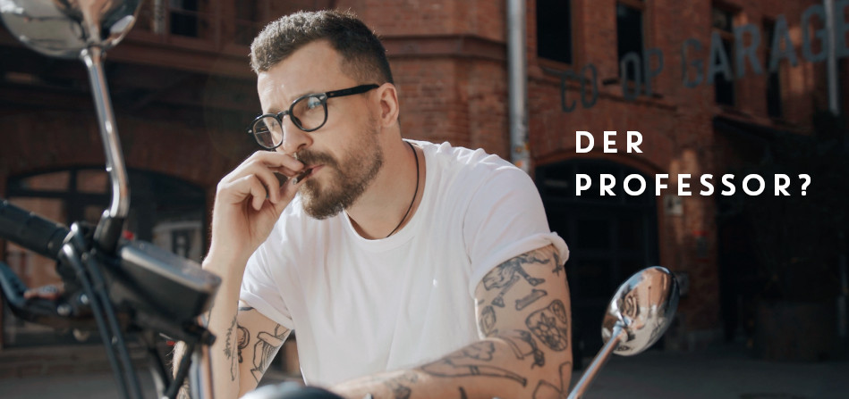 Professor Oliver Barlow-Gardener